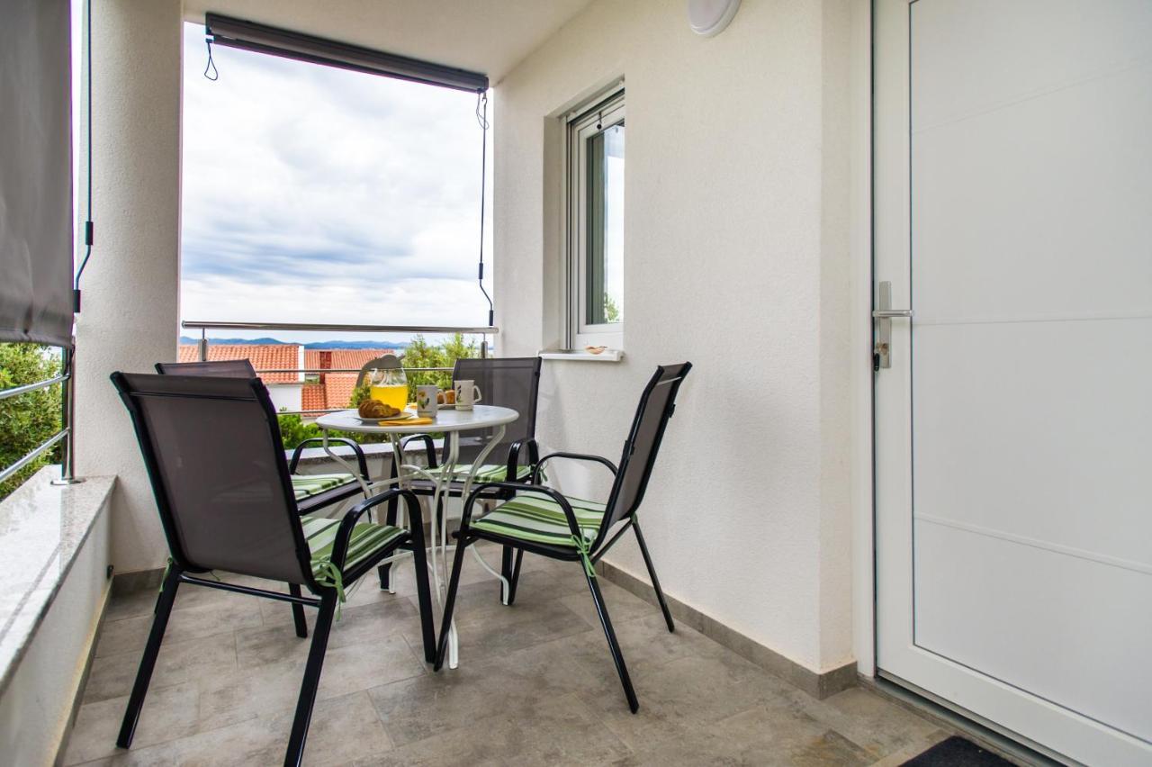 Apartments Jedro Petrčane Kültér fotó