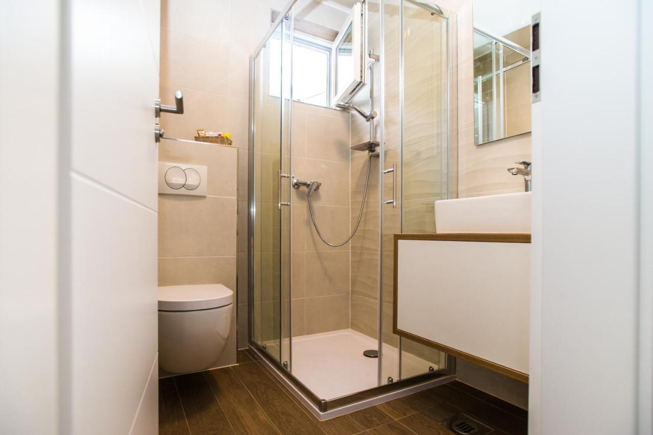 Apartments Jedro Petrčane Kültér fotó