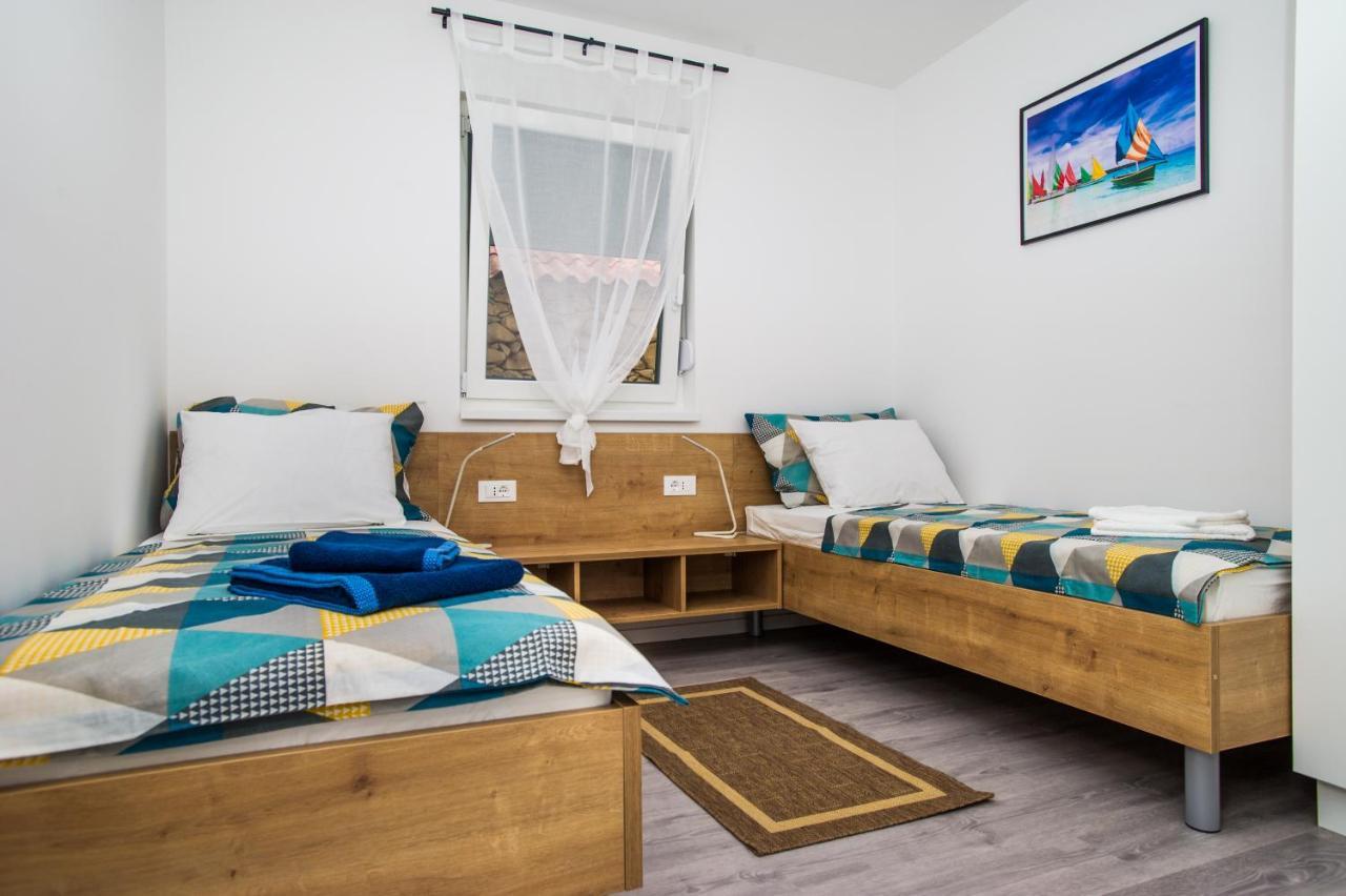 Apartments Jedro Petrčane Kültér fotó