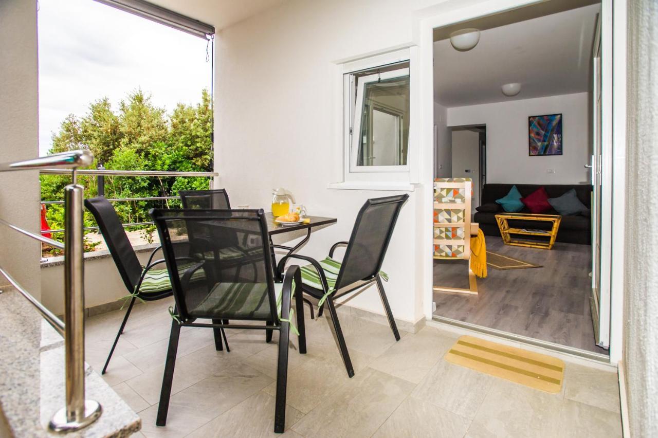 Apartments Jedro Petrčane Kültér fotó